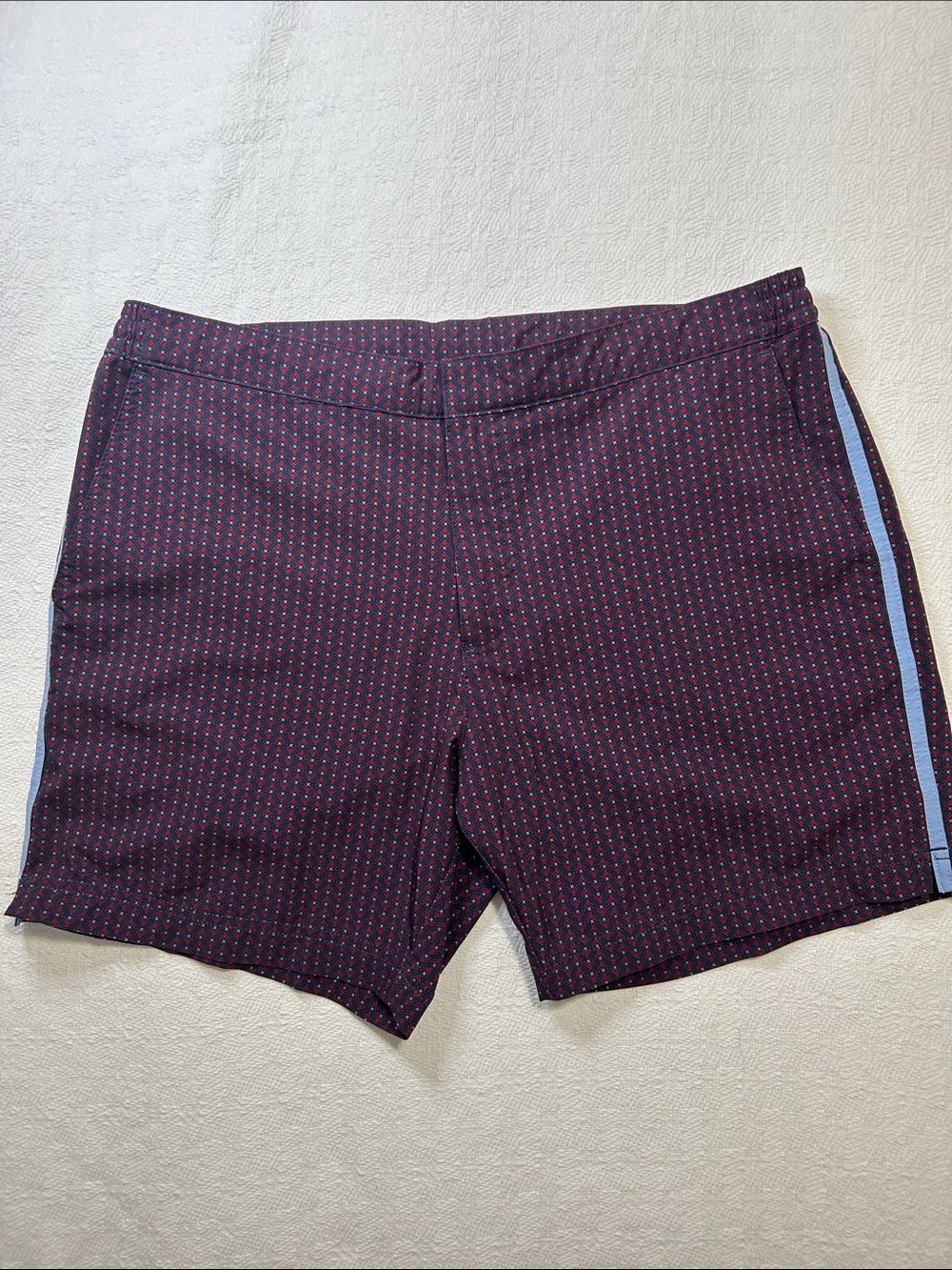 Fair Harbor Men's Burgundy Patterned Swim Trunks size L